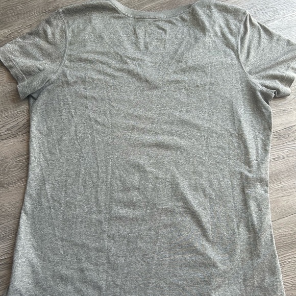 Nike Dri-Fit Top - Picture 3 of 3